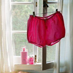 Charlie Beads & Athena Club Scent Wardrobe B1